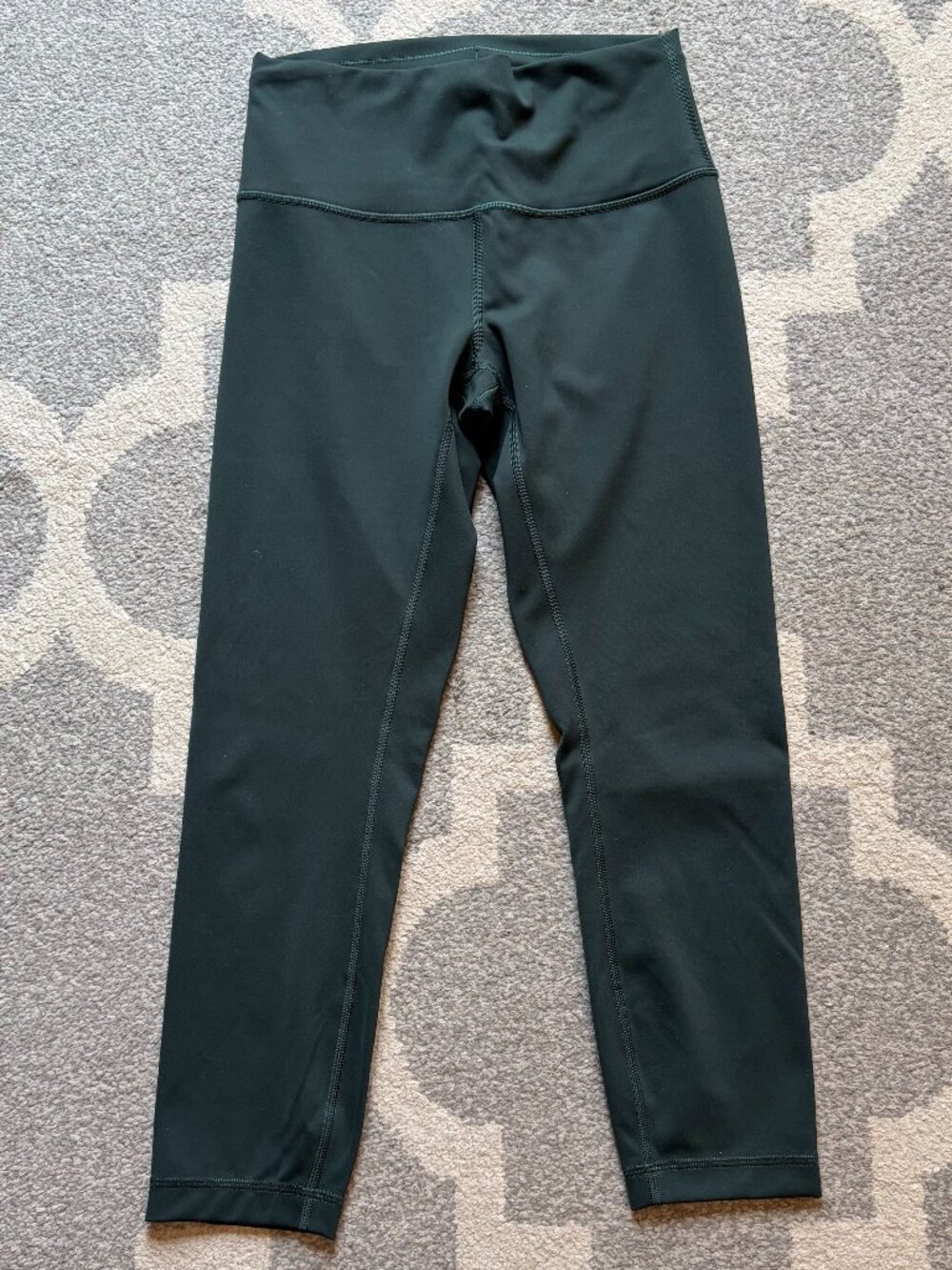 Lululemon Wunder Train High-Rise Crop 23" in Rainforest Green